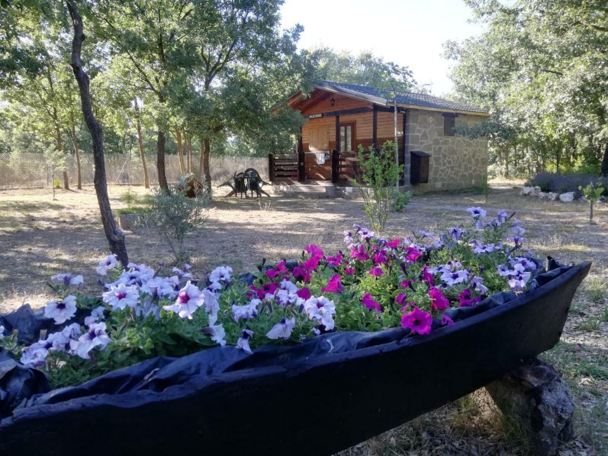 Cabanas Vallecino Manzanal de los Infantes Buitenkant foto