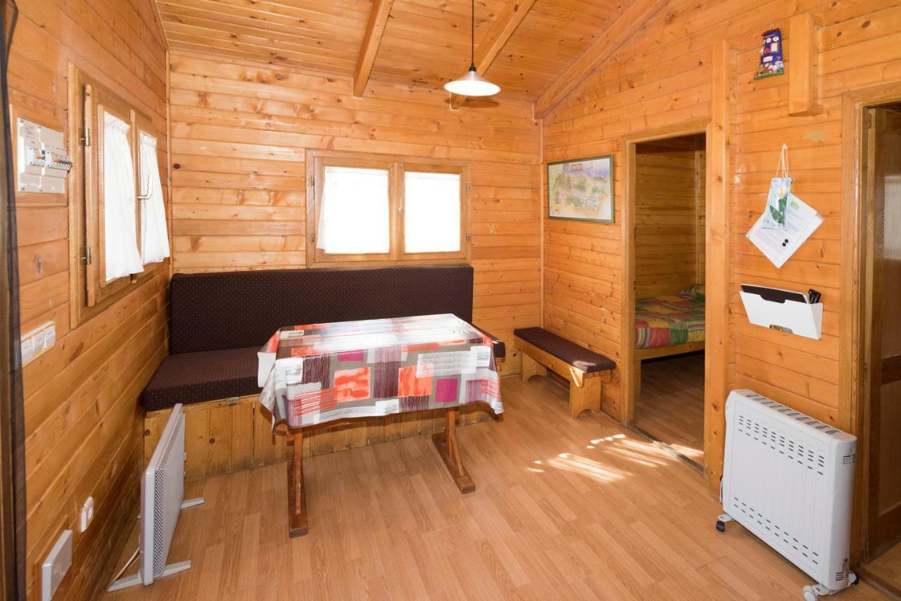 Cabanas Vallecino Manzanal de los Infantes Buitenkant foto